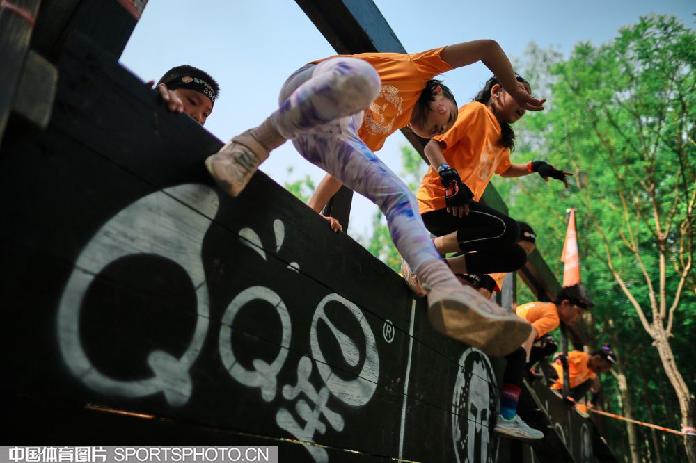 超出預期 超出預期